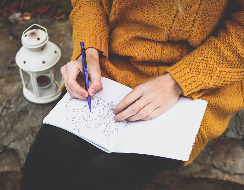 Experienced in developing great ideas and managing production